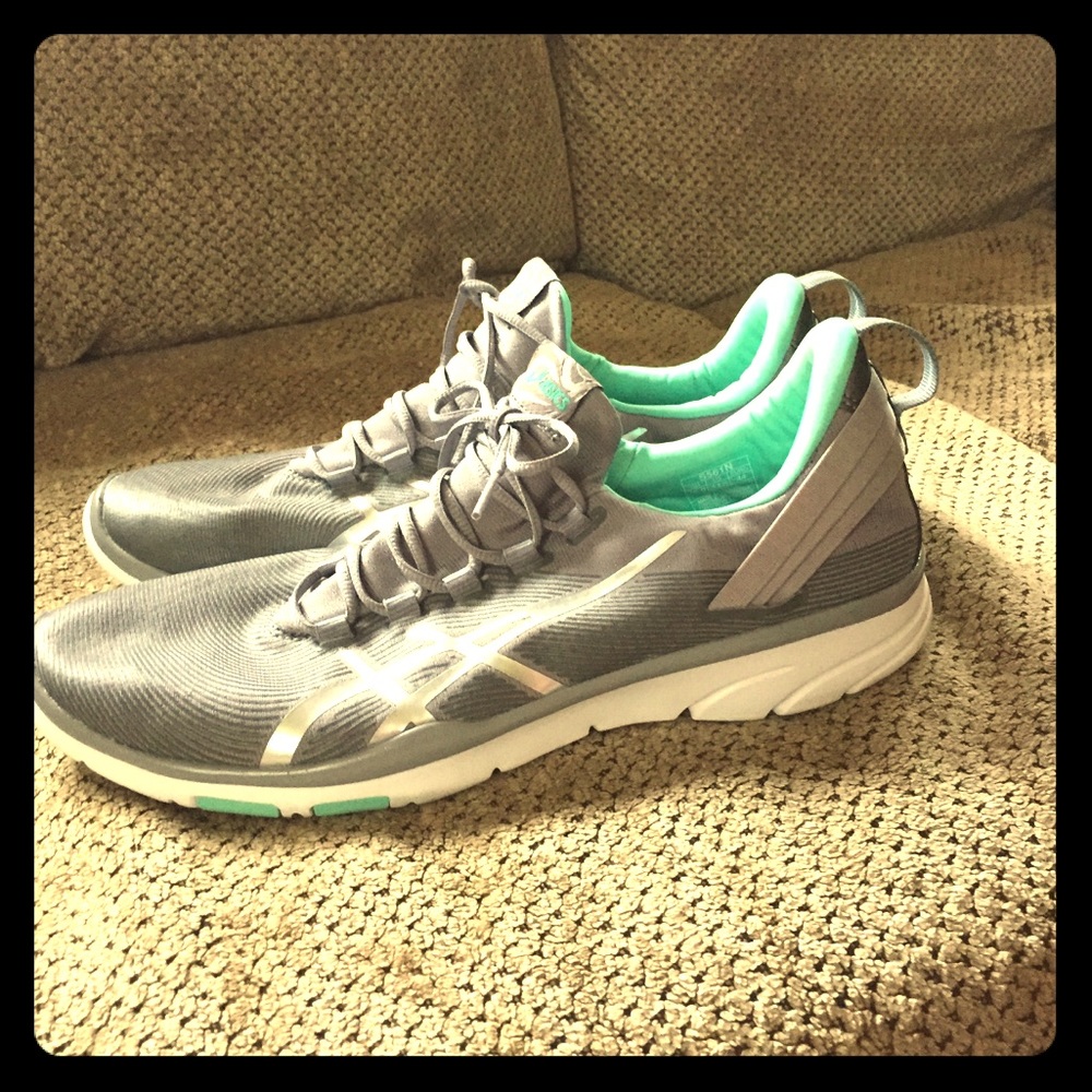 Asics Gel-Fit Sana Running Shoes